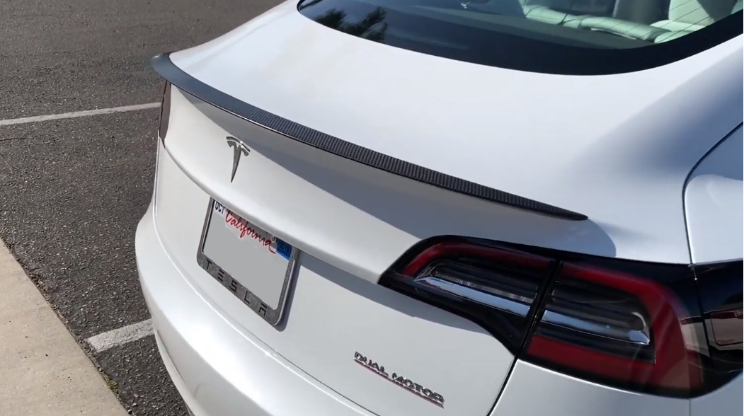 2017-2022 Tesla Model 3 Carbon Fiber DC Style Trunk Spoiler